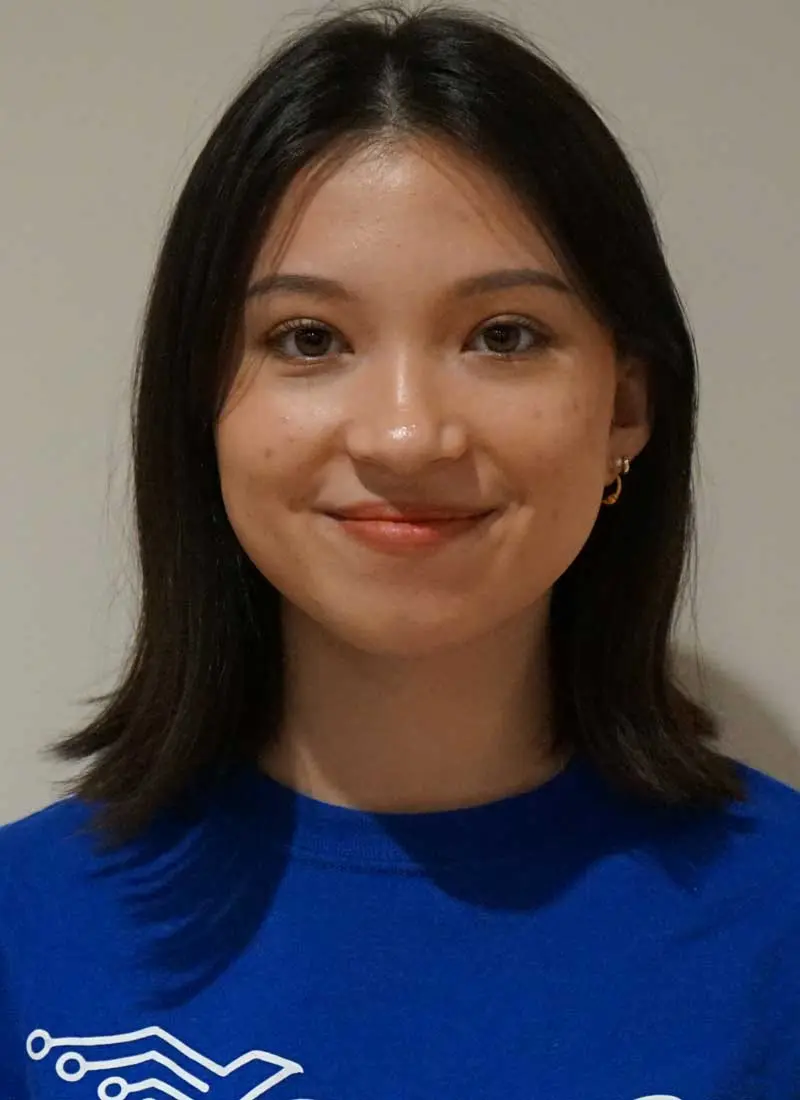 Ariana Brown headshot