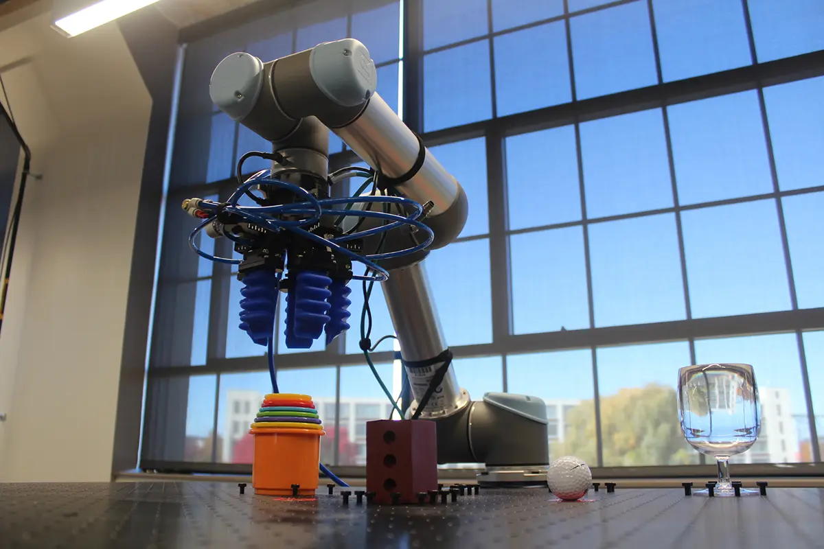Universal Robots UR5 robot with Soft Robotics gripper