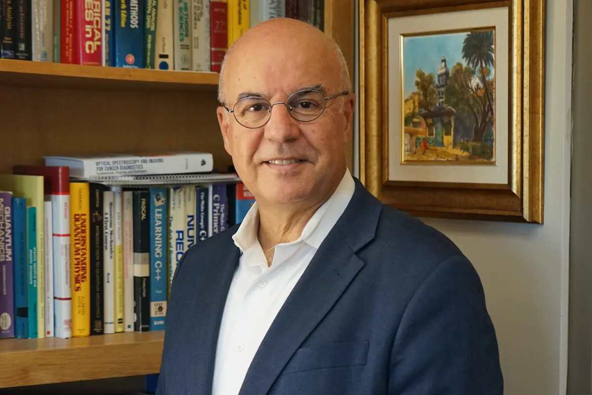 Noureddine Melikechi headshot