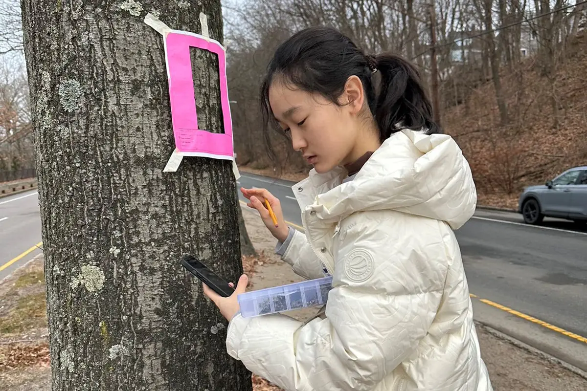 Zhang in CRF lab