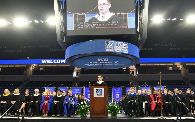 David Morton speaks at convocation